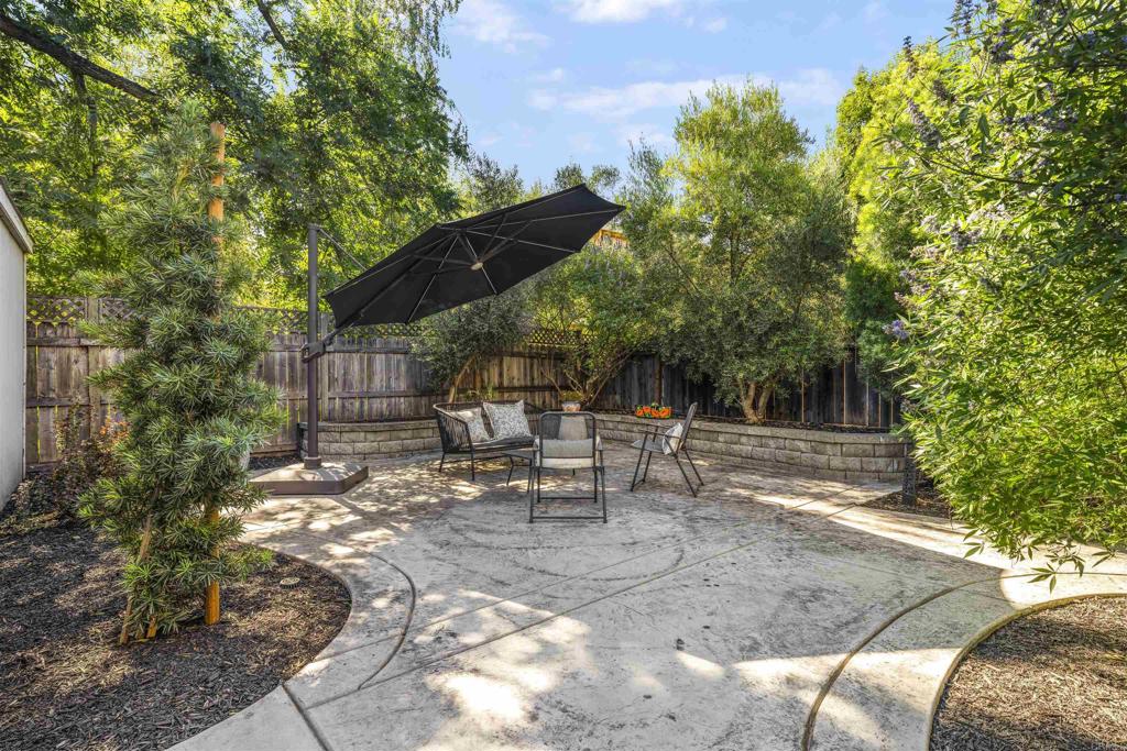 2776 Santa Clara Way Property Photo 24