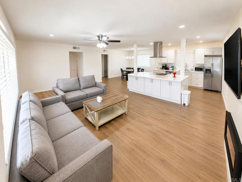 29460 Thornhill Drive Property Photo 3