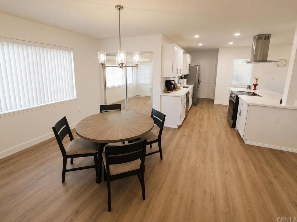 29460 Thornhill Drive Property Photo 7