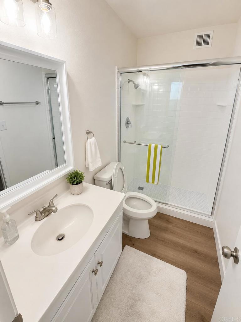 29460 Thornhill Drive Property Photo 9