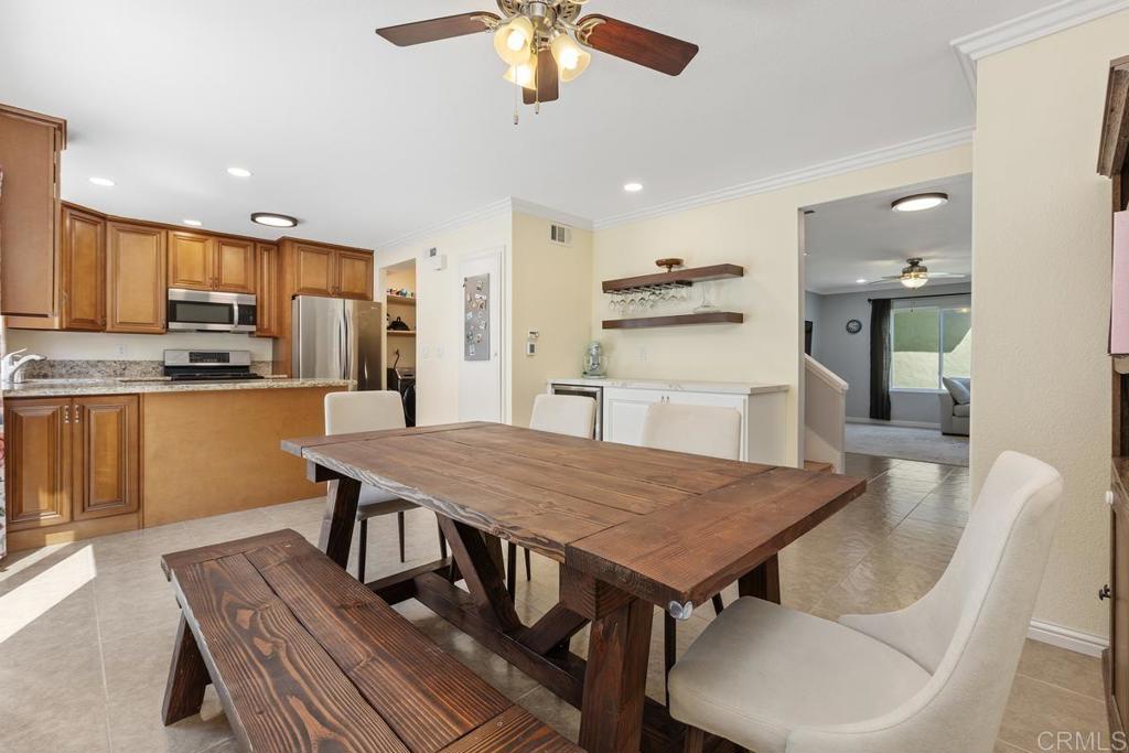 9924 Via Monzon Property Photo 5
