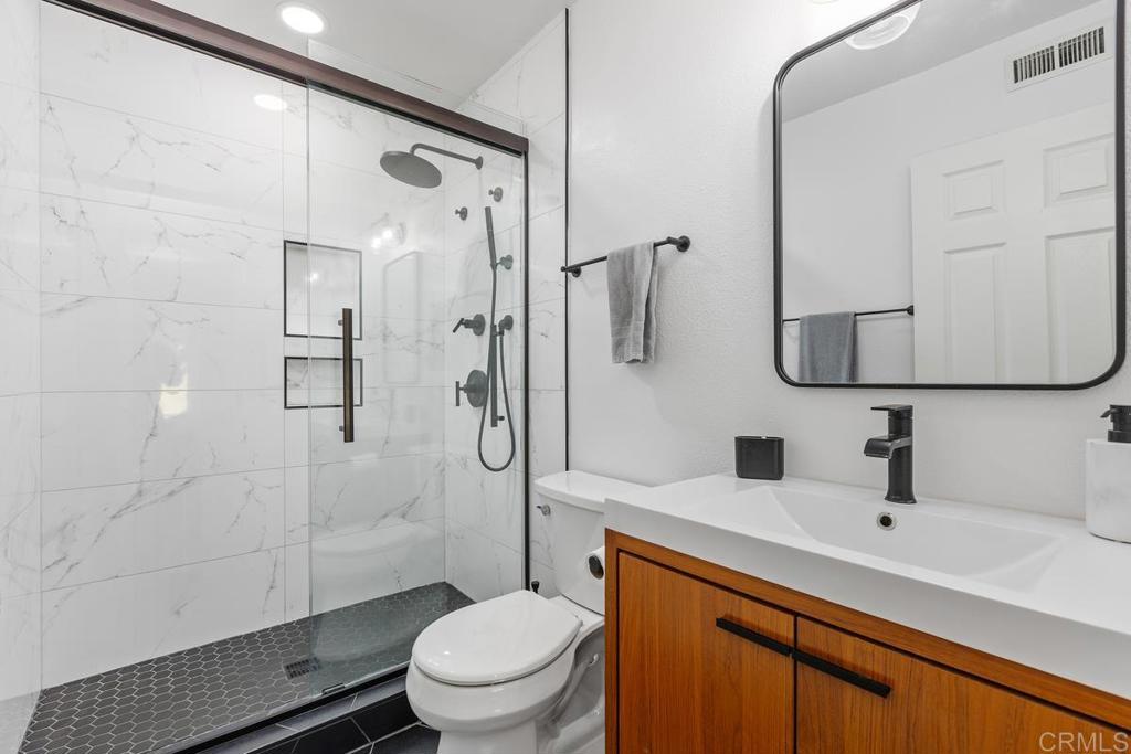 9924 Via Monzon Property Photo 12