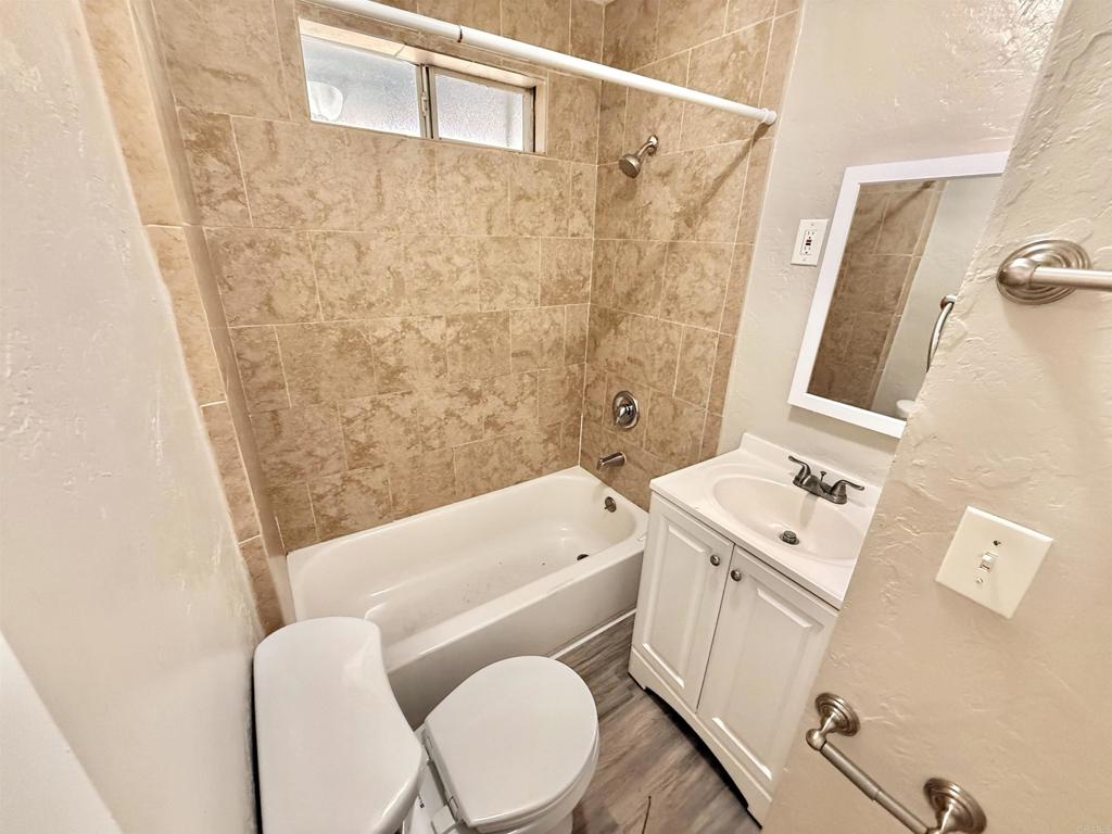 1704 B Avenue Property Photo 15