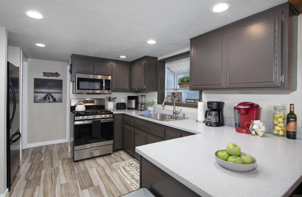 40176 Esterly Ln Property Photo 8
