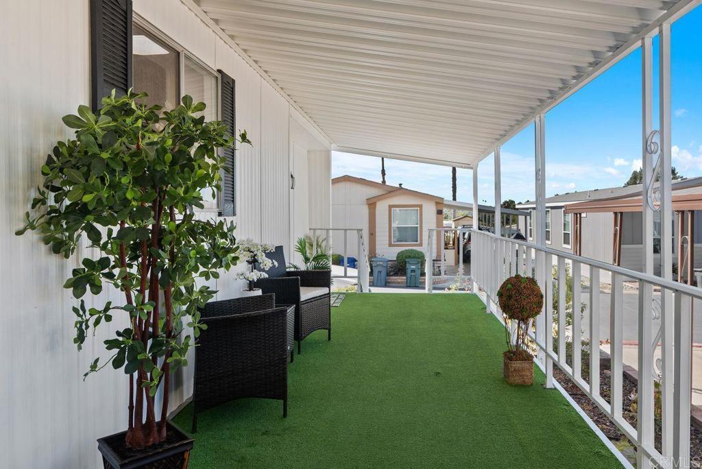 155 Las Flores Drive 25 Property Photo 34