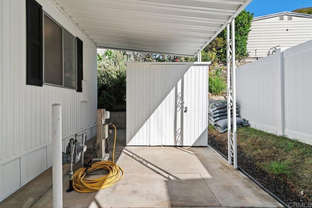 155 Las Flores Drive 25 Property Photo 37