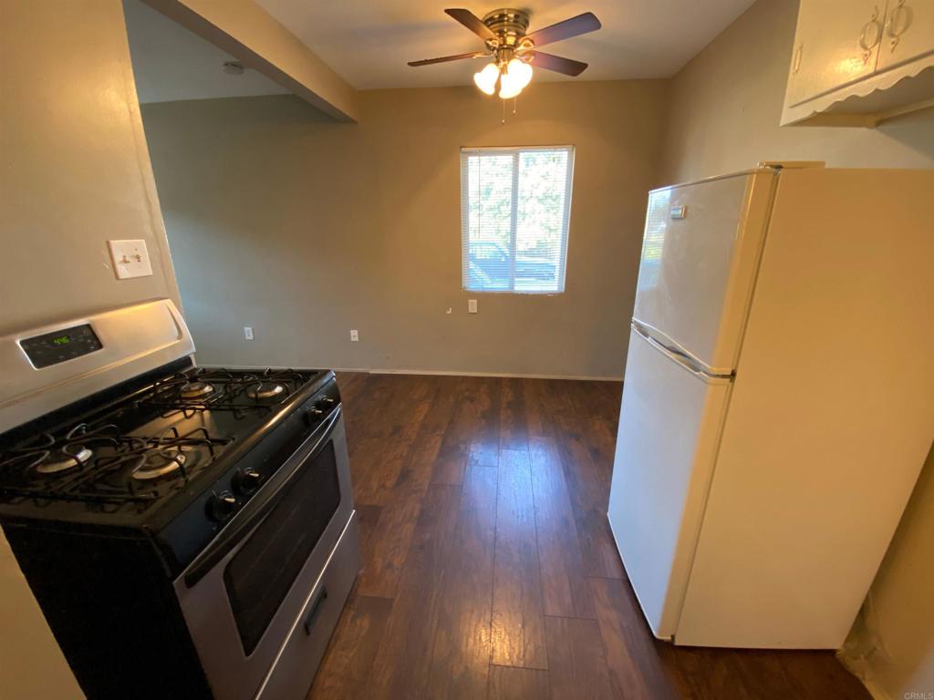 1313 E 9th Street Property Photo 7