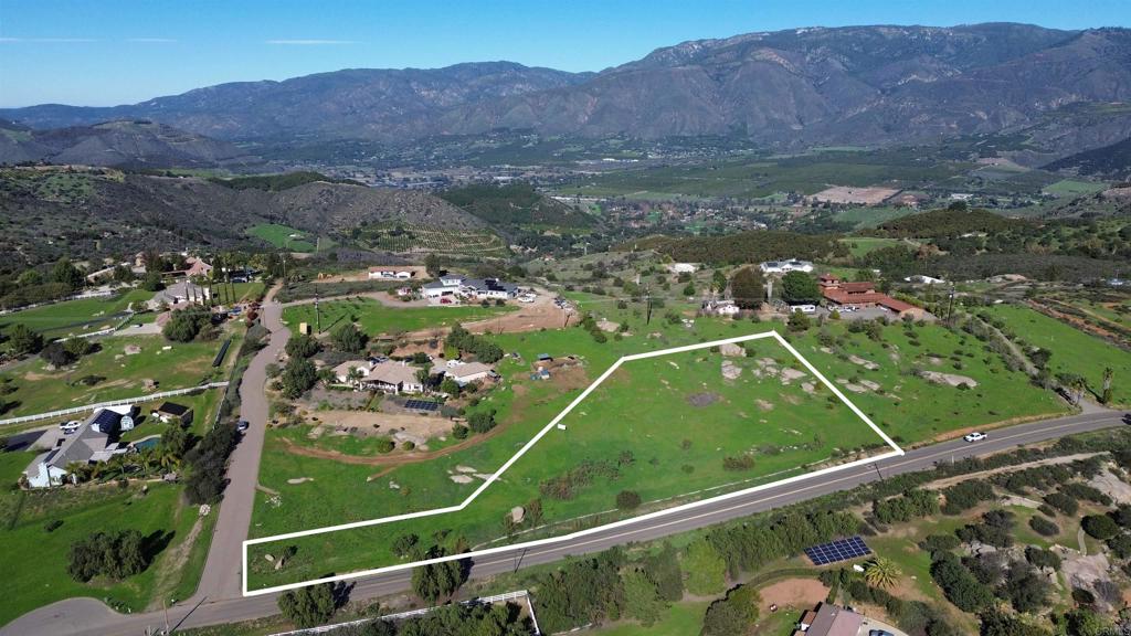 30638 Pauma Heights Road Property Photo 1
