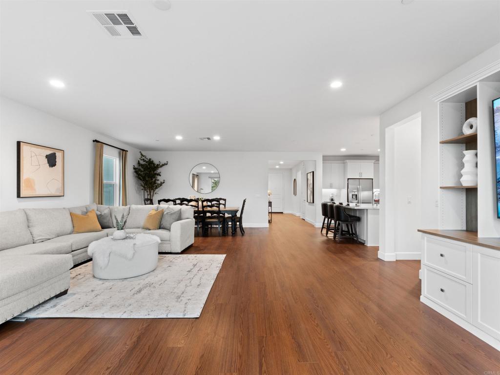 909 Woodhaven Road Property Photo 14