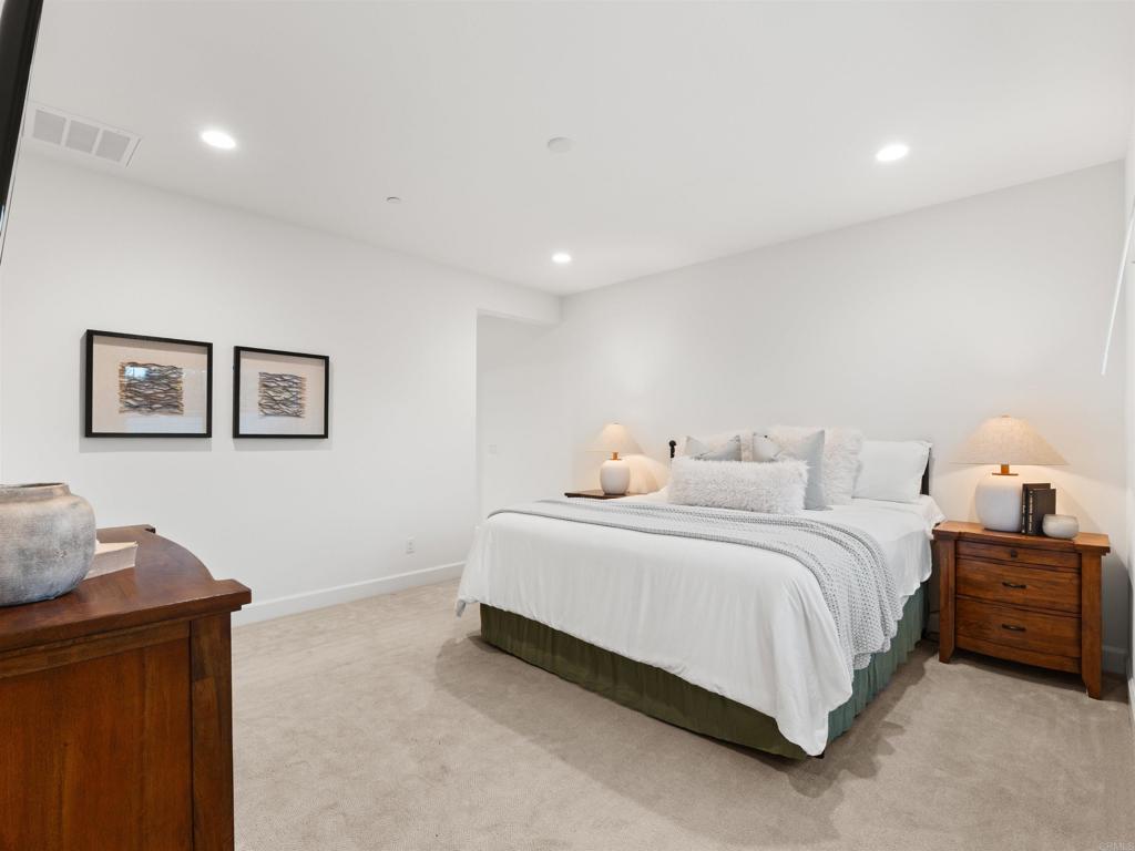 909 Woodhaven Road Property Photo 15