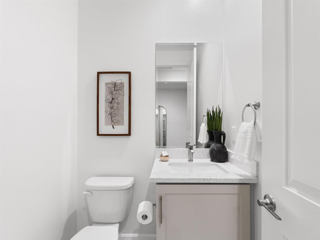 909 Woodhaven Road Property Photo 25