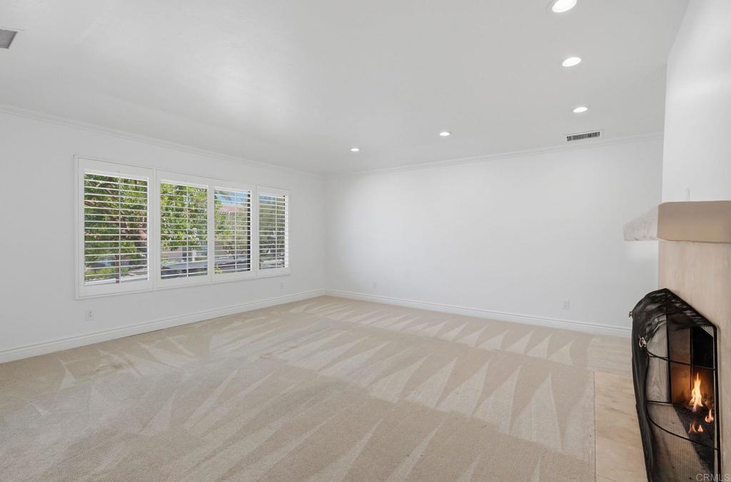 6137 Paseo Delicias Property Photo 8