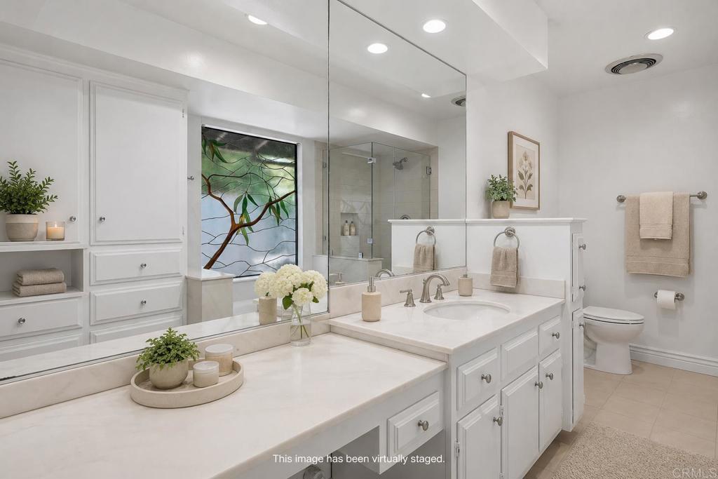 6137 Paseo Delicias Property Photo 32