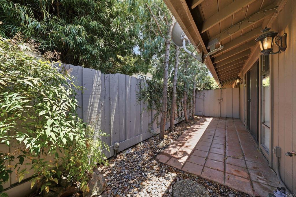 6137 Paseo Delicias Property Photo 43