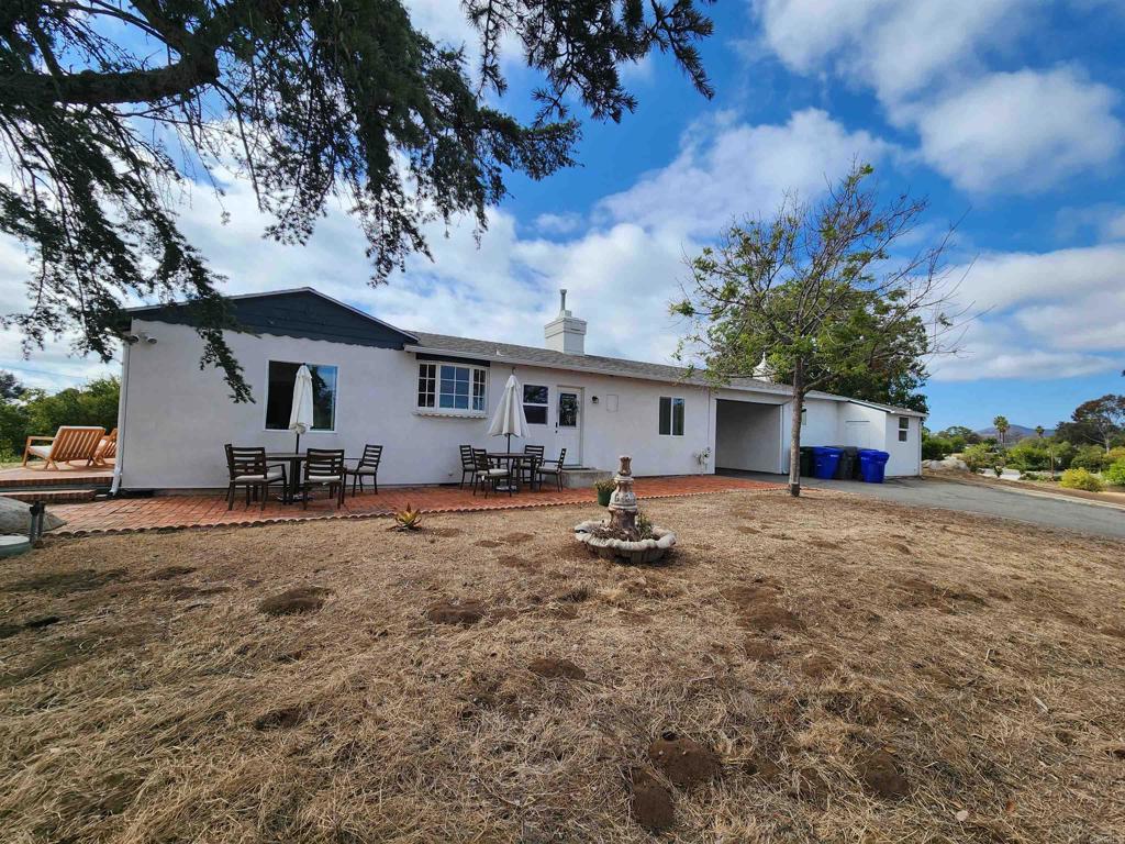 1060 Crest View Rd Property Photo 10