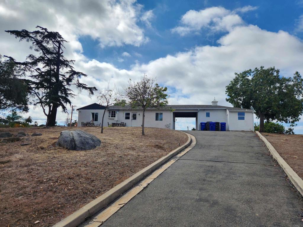 1060 Crest View Rd Property Photo 18