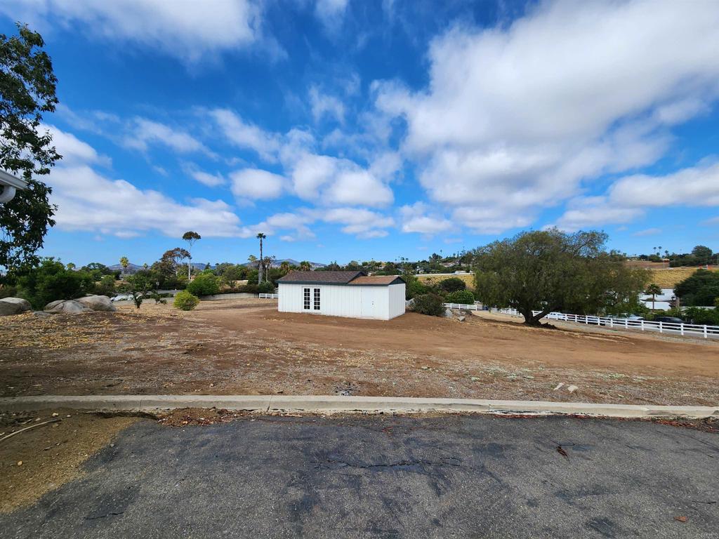 1060 Crest View Rd Property Photo 20