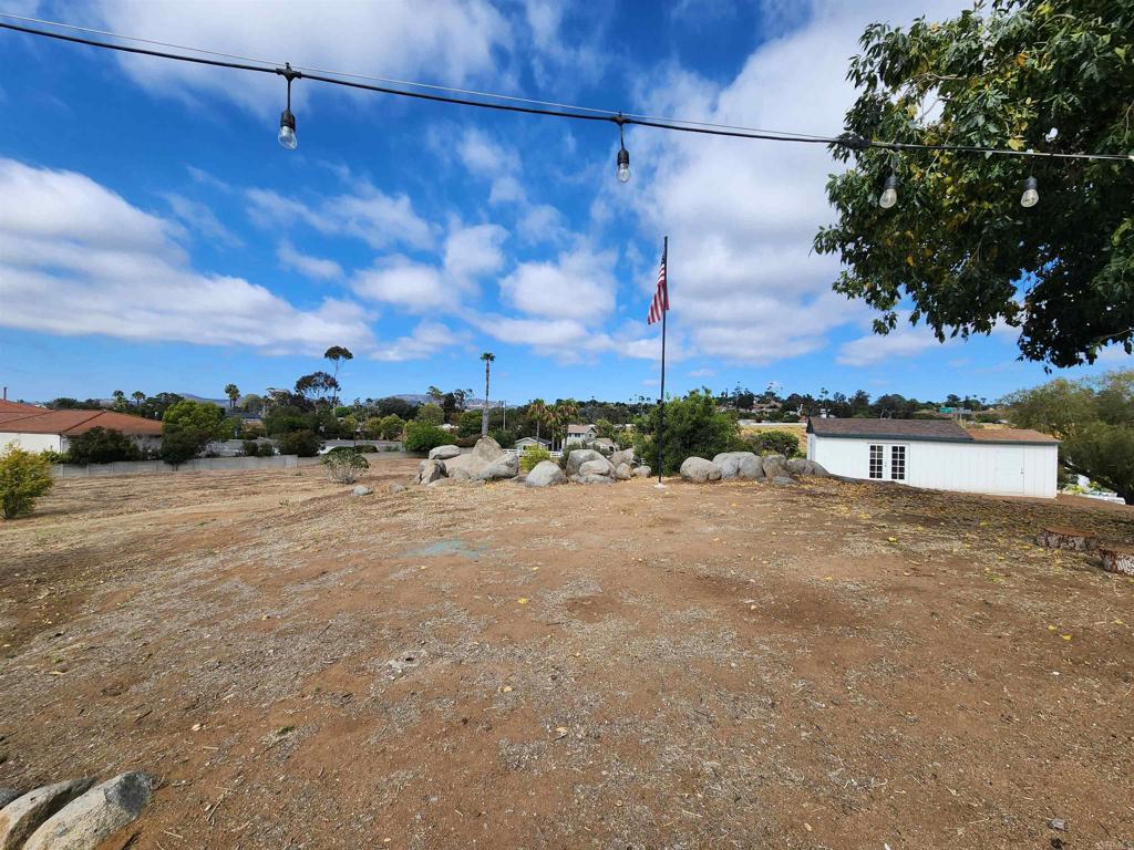 1060 Crest View Rd Property Photo 23