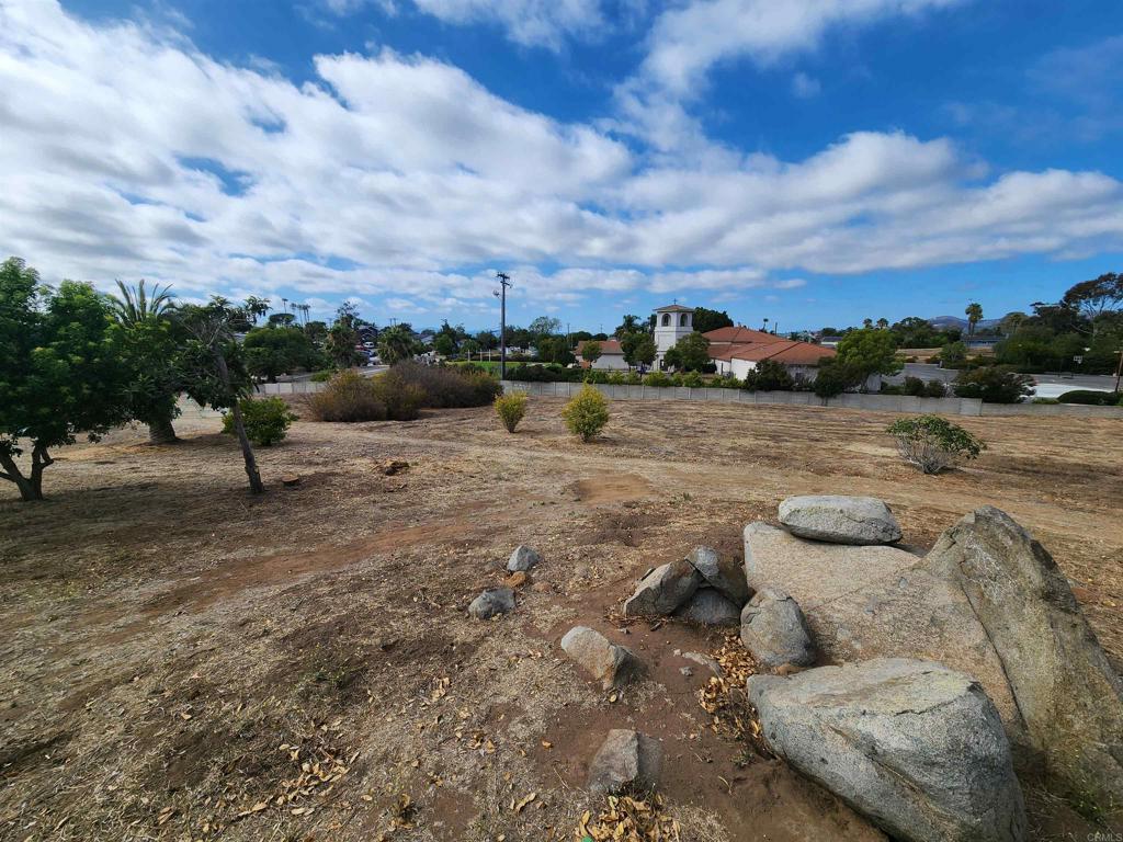 1060 Crest View Rd Property Photo 26