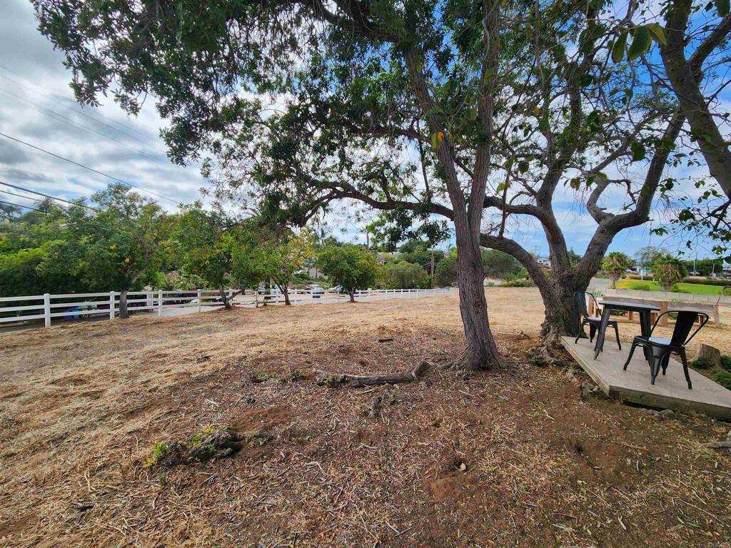 1060 Crest View Rd Property Photo 30