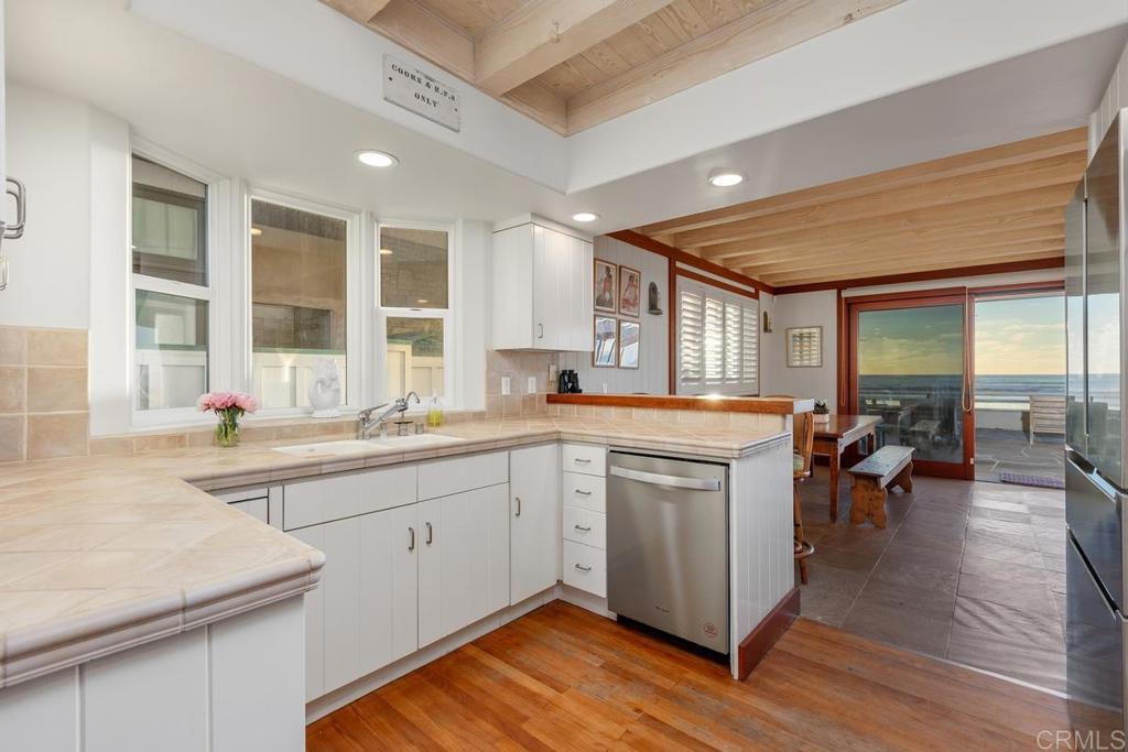 2008 Ocean Front Property Photo 19