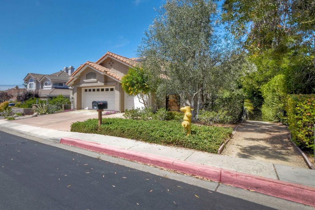 1176 Quail Gardens Court Property Photo 2