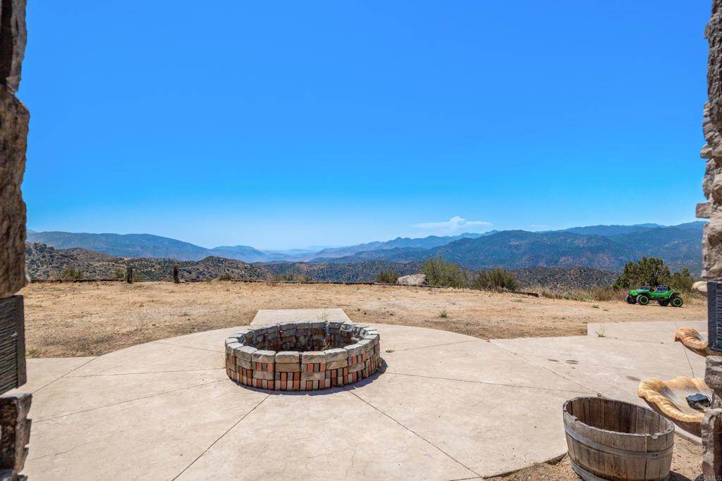 61833 High Country Trail Property Photo 2