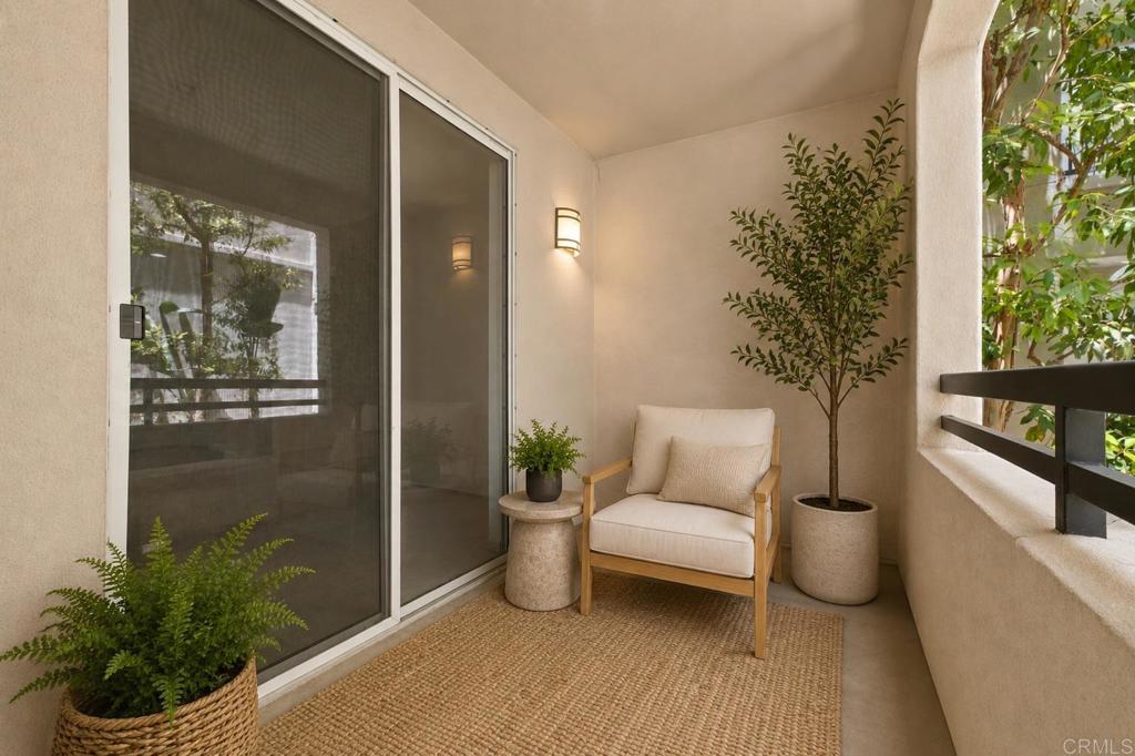 2219 Scholarship Property Photo 7