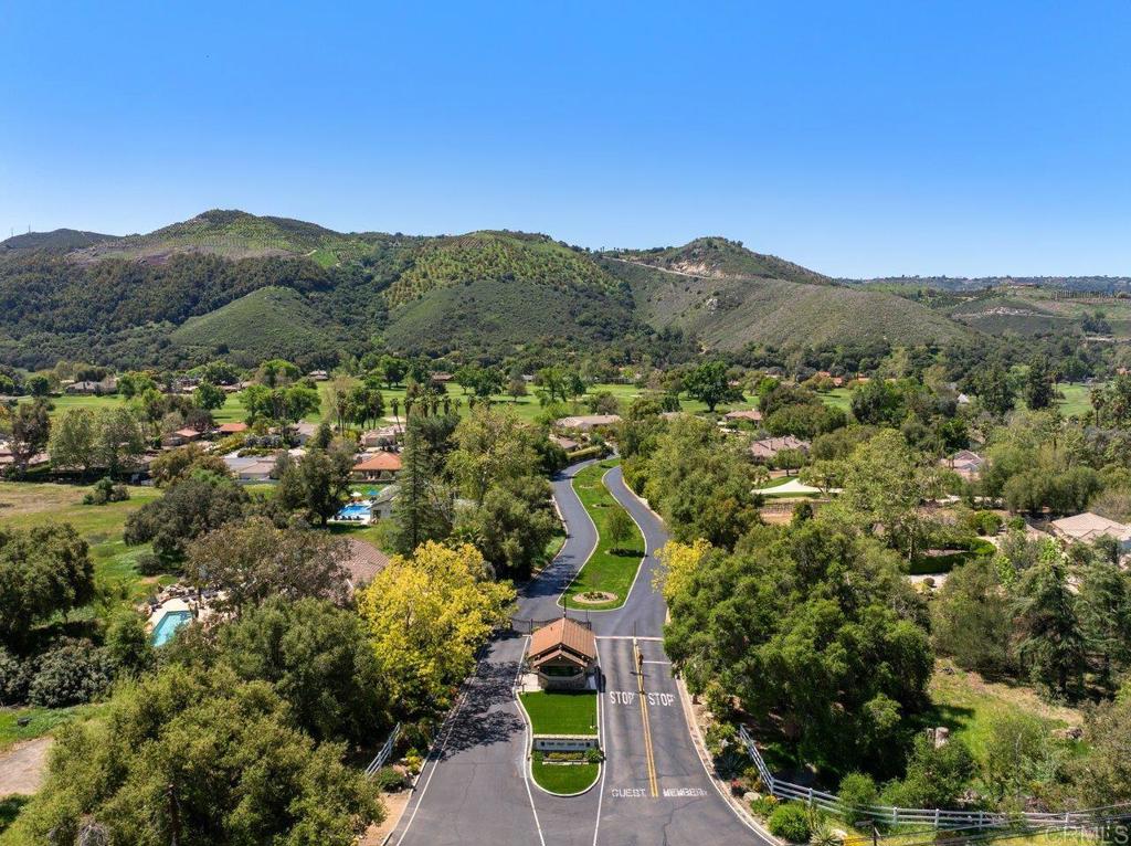 15615 Pauma Valley Dr Property Photo 41