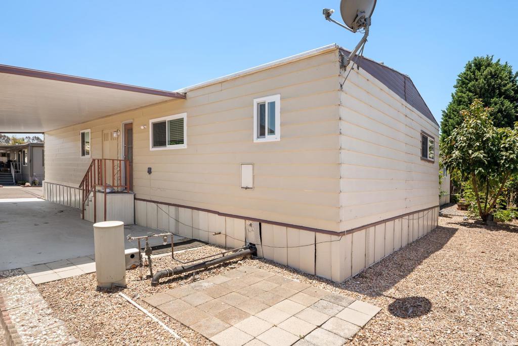 221 El Camino Real 3 Property Photo 35