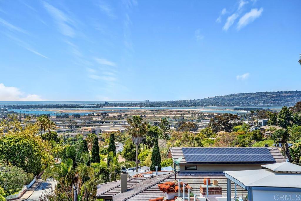 2226 Juan Street Property Photo 33