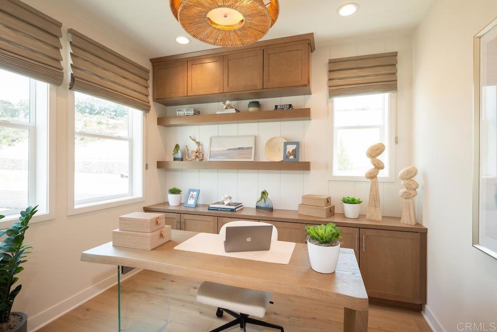 14709 Sierra Way Property Photo 6