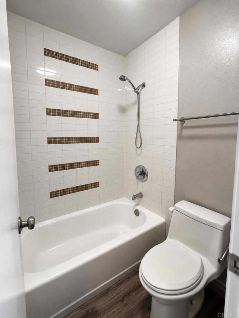 3520 Lebon Drive 5128 Property Photo 20