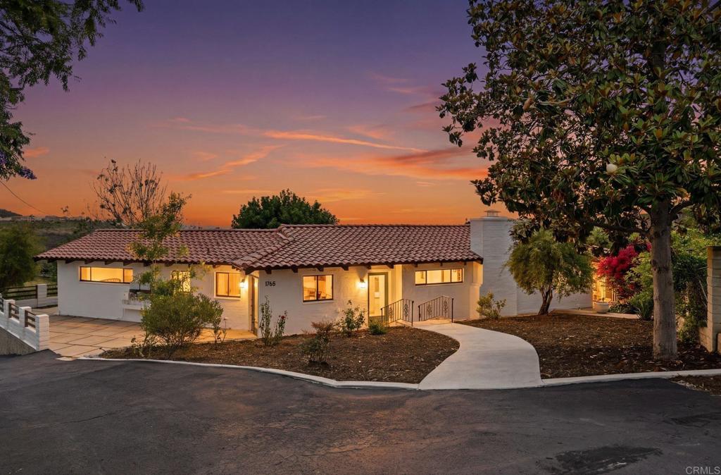 1765 Robinhood Road Property Photo