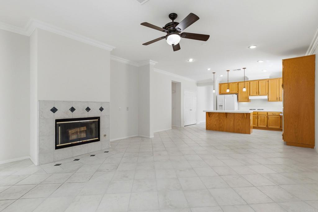 31515 Congressional Drive Property Photo 5