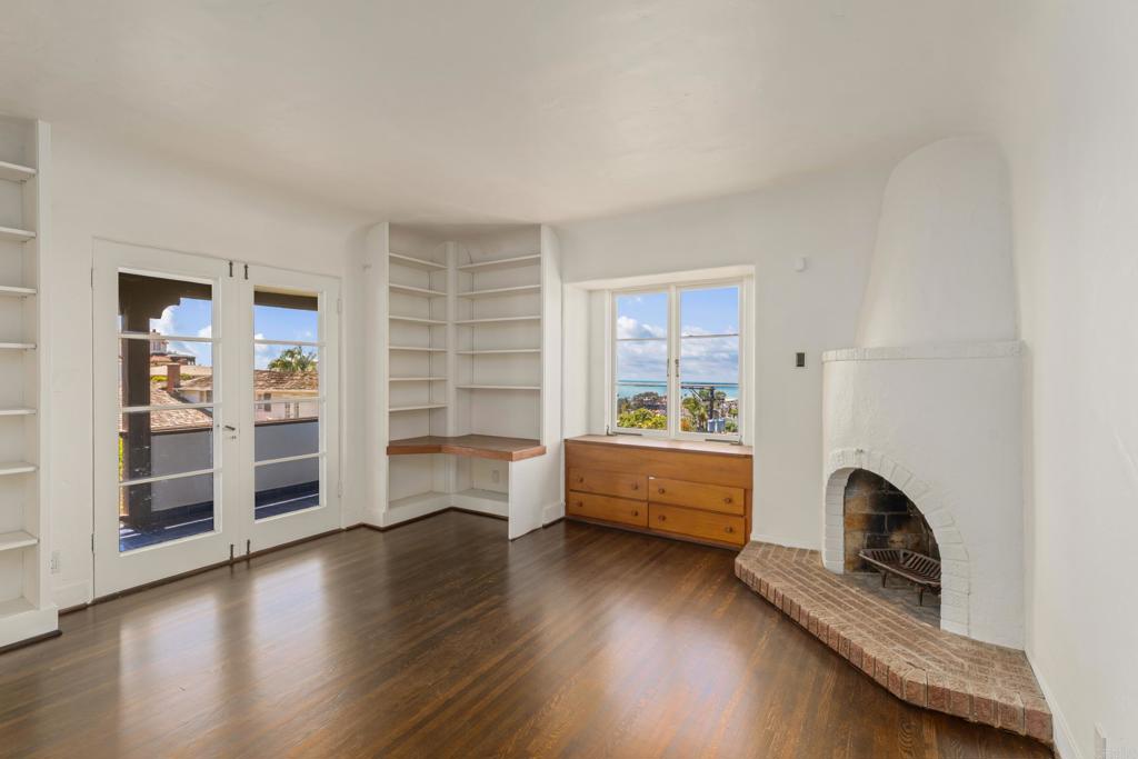 1406 La Jolla Knoll Property Photo 10