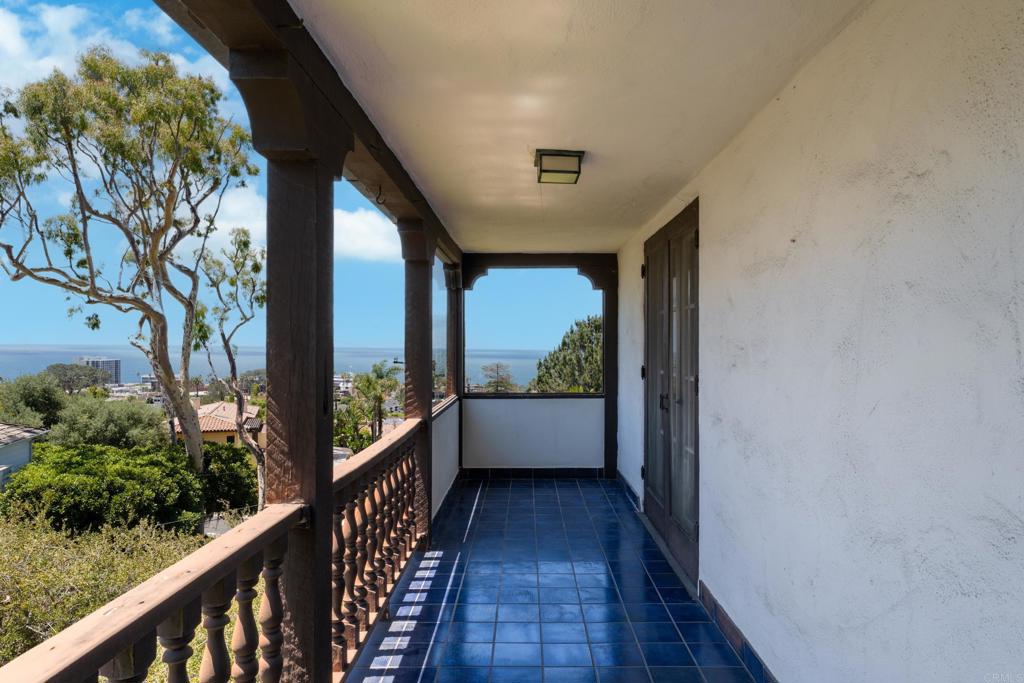 1406 La Jolla Knoll Property Photo 12