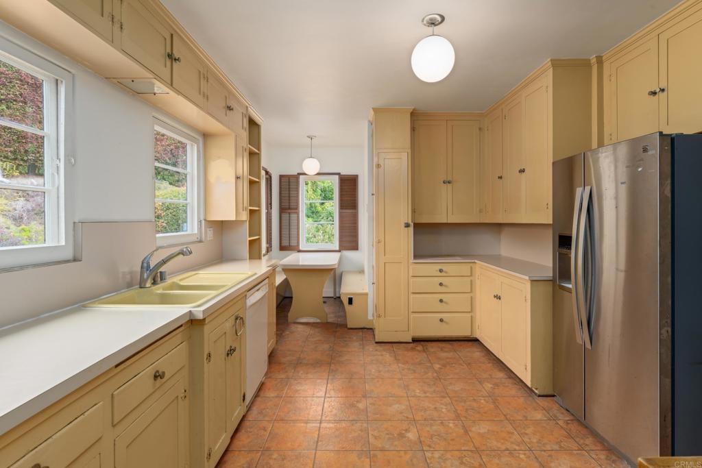 1406 La Jolla Knoll Property Photo 23