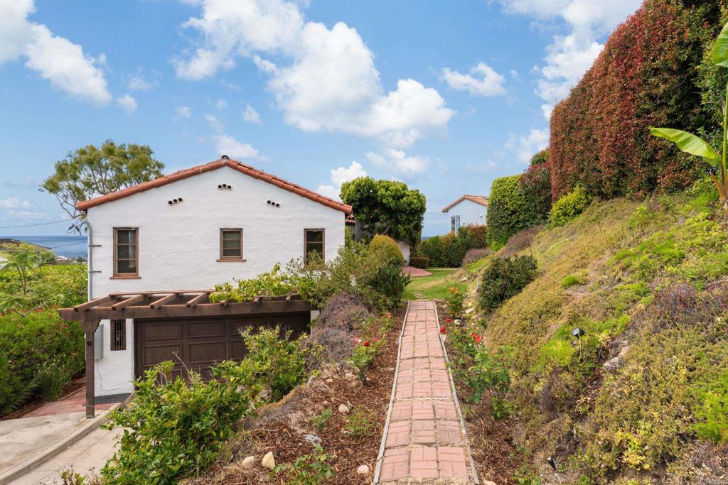 1406 La Jolla Knoll Property Photo 38