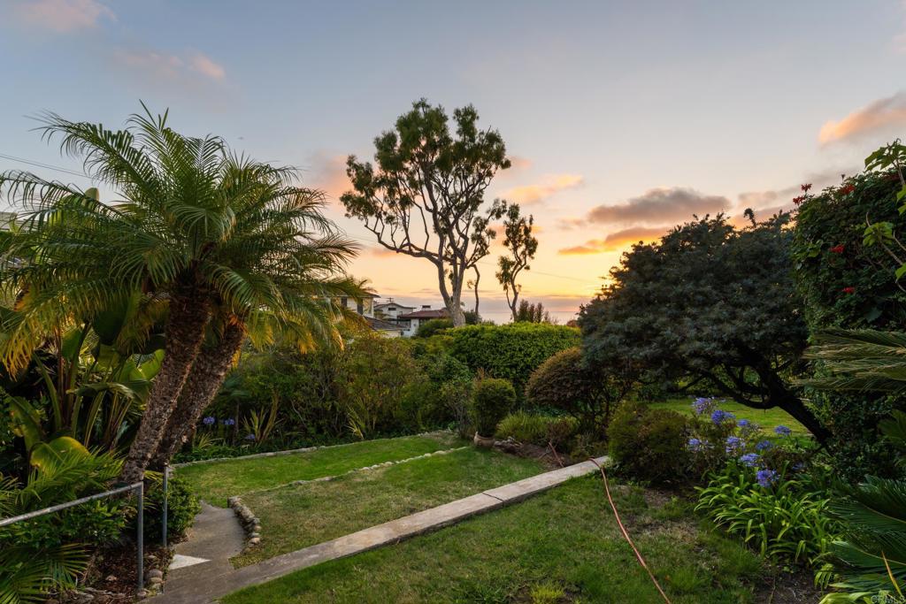 1406 La Jolla Knoll Property Photo 45