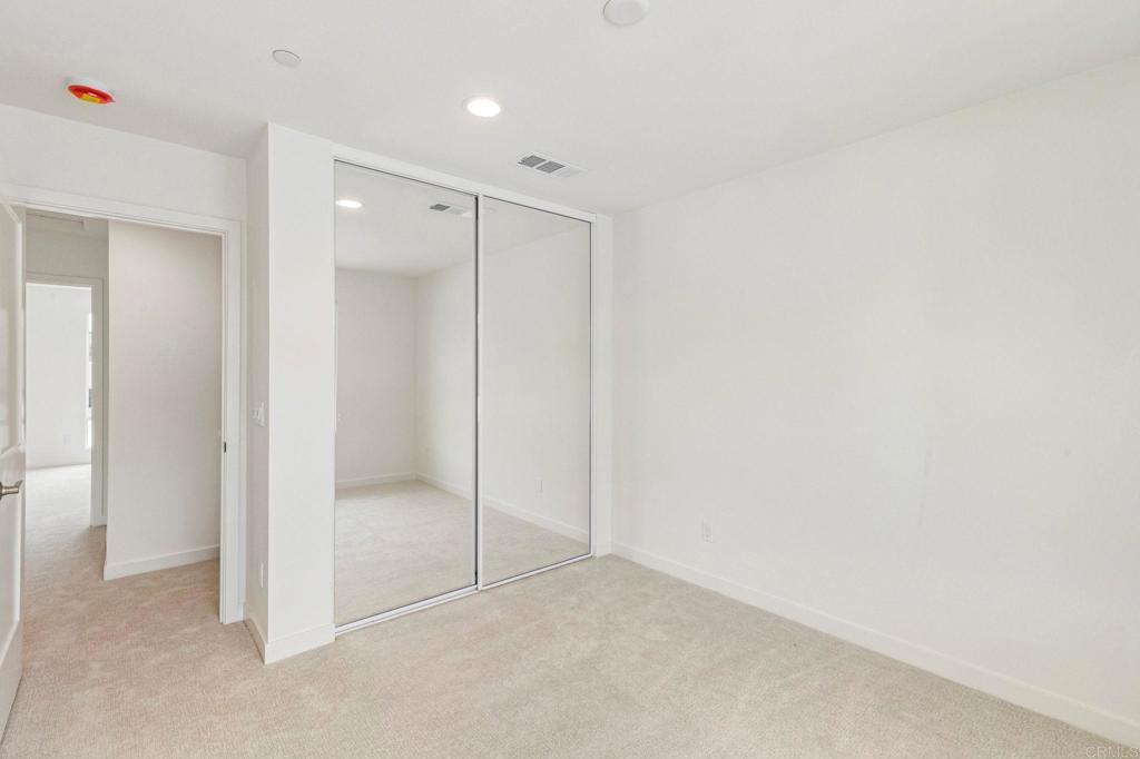 2572 Delphinium Lane Property Photo 28