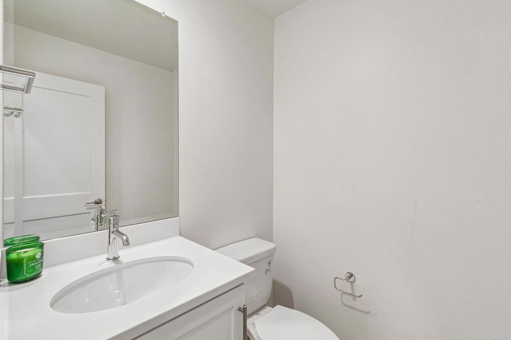 2572 Delphinium Lane Property Photo 29