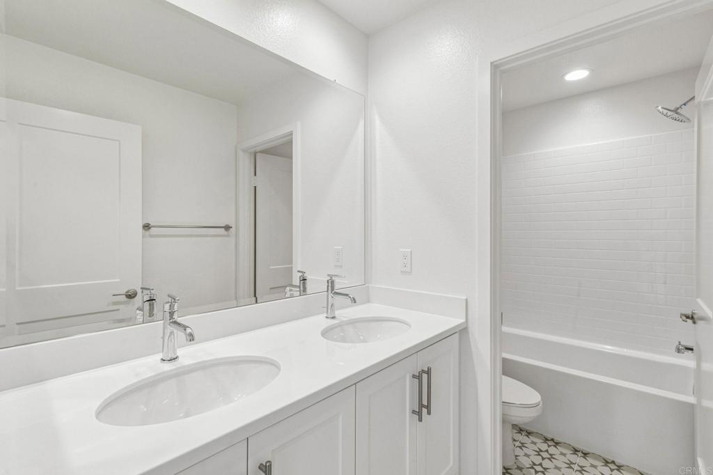 2572 Delphinium Lane Property Photo 30