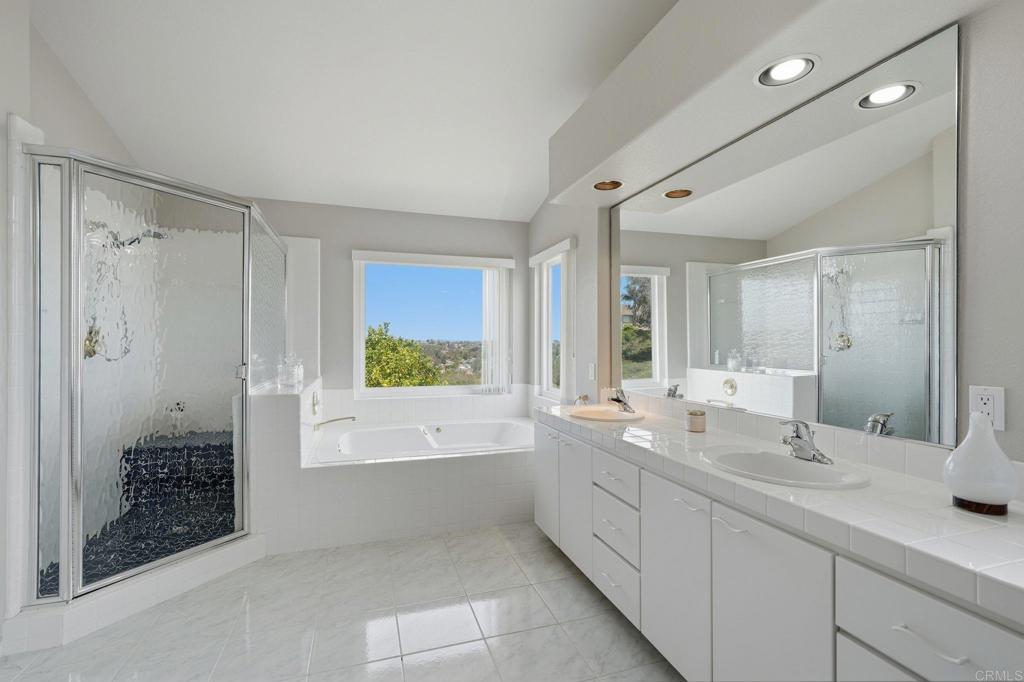 3720 Southridge Way Property Photo 25