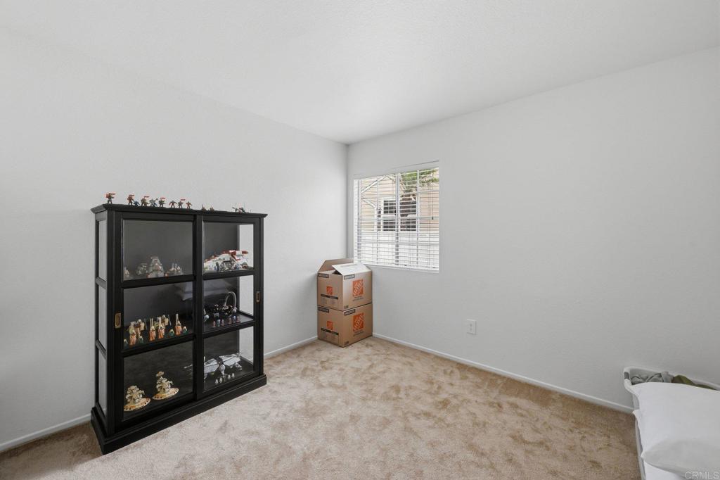 2633 Regent Road Property Photo 13