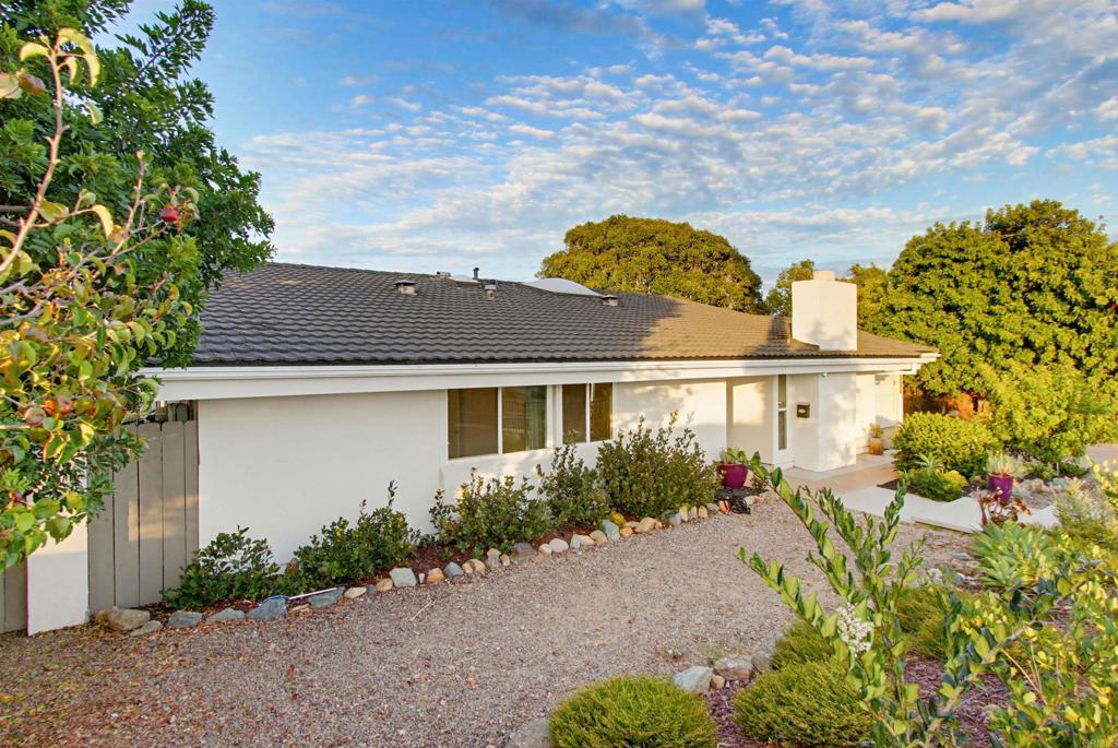 5605 Soledad Mountain Rd Property Photo 36