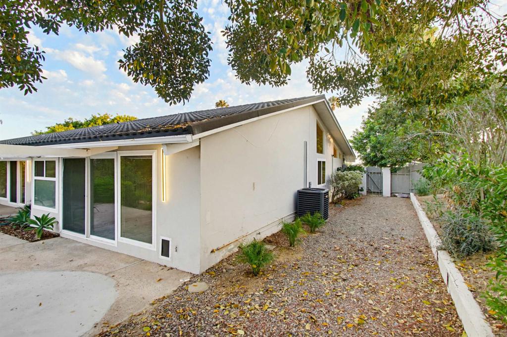 5605 Soledad Mountain Rd Property Photo 38