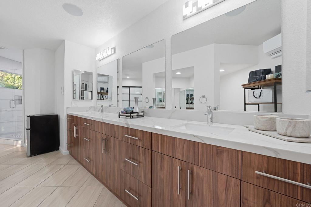 6105 Avenida Chamnez Property Photo 31