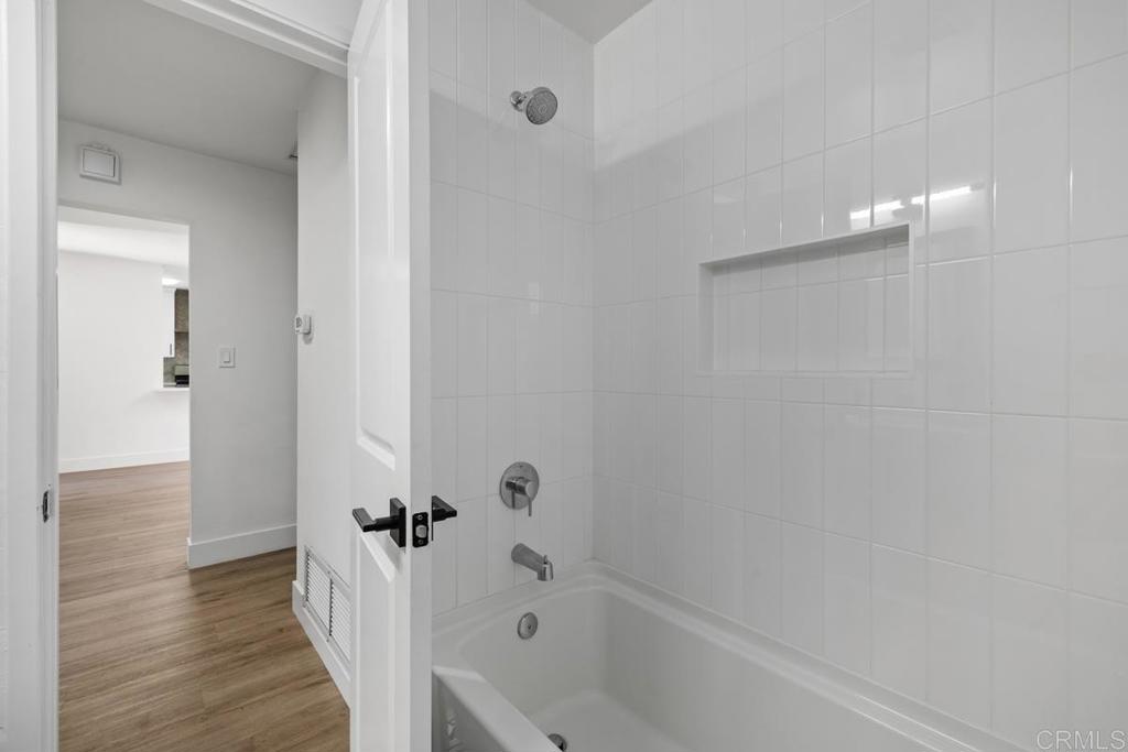 4975 Greenbrier Avenue Property Photo 30