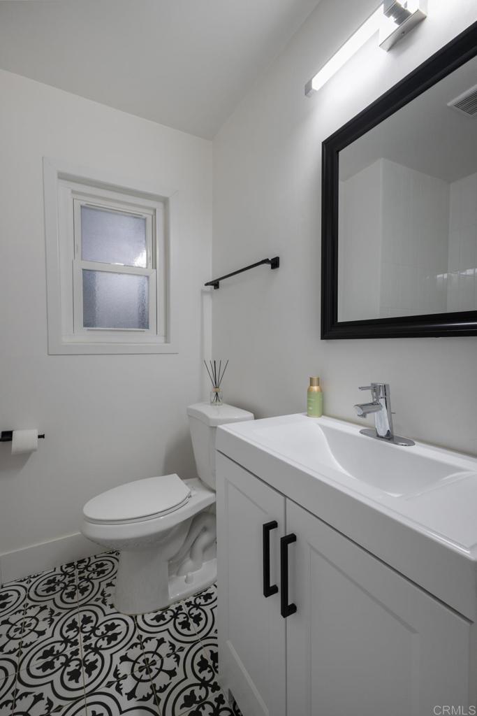 4975 Greenbrier Avenue Property Photo 33